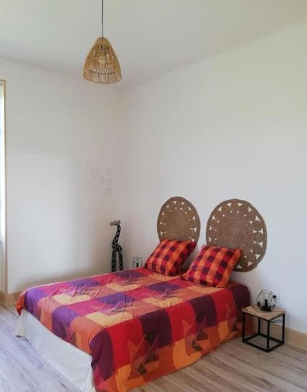Maison De 100M2 Au Coeur D'Une Pension Equestre Les Sabots De Nina Marcollin ภายนอก รูปภาพ