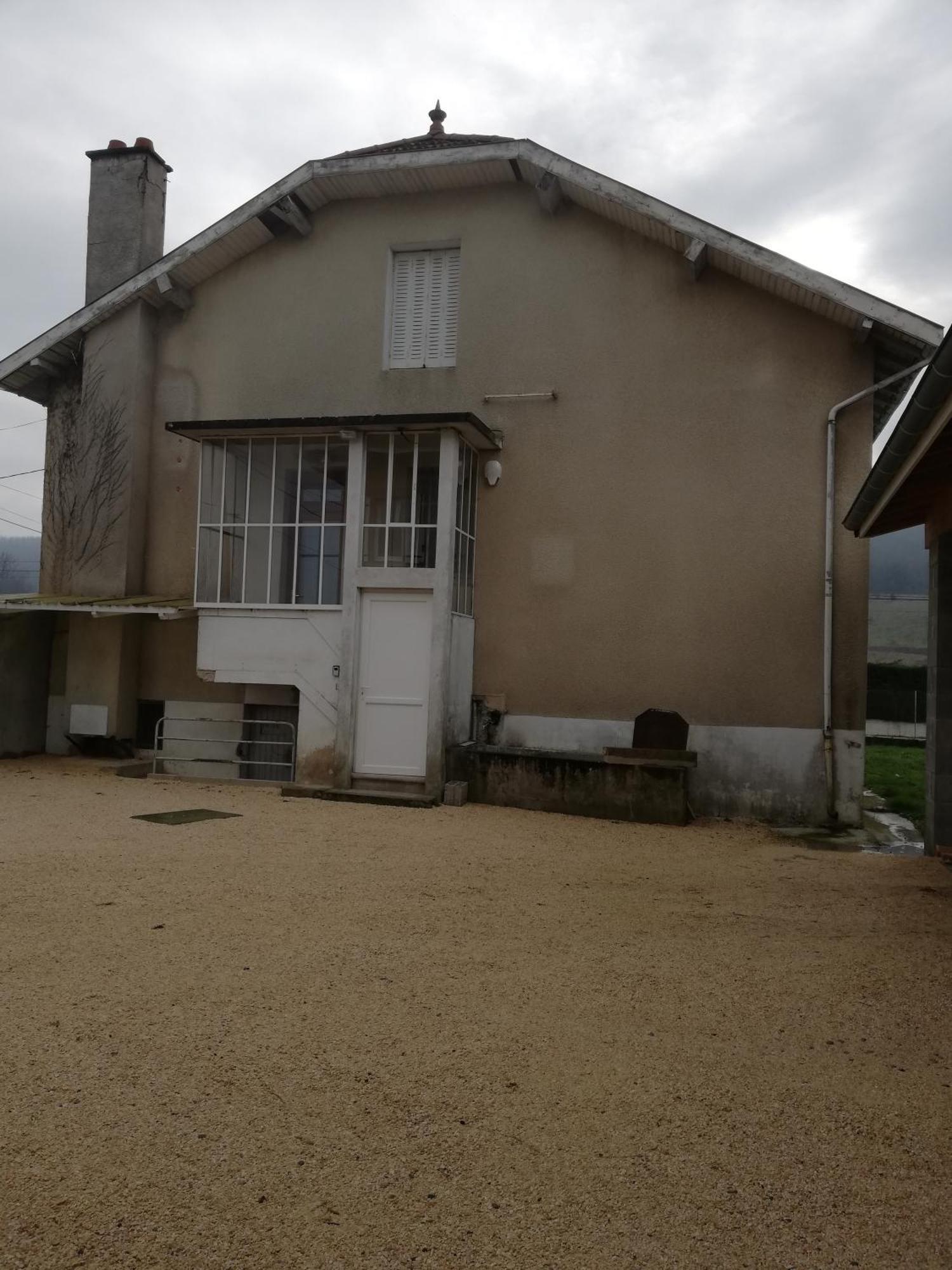 Maison De 100M2 Au Coeur D'Une Pension Equestre Les Sabots De Nina Marcollin ภายนอก รูปภาพ
